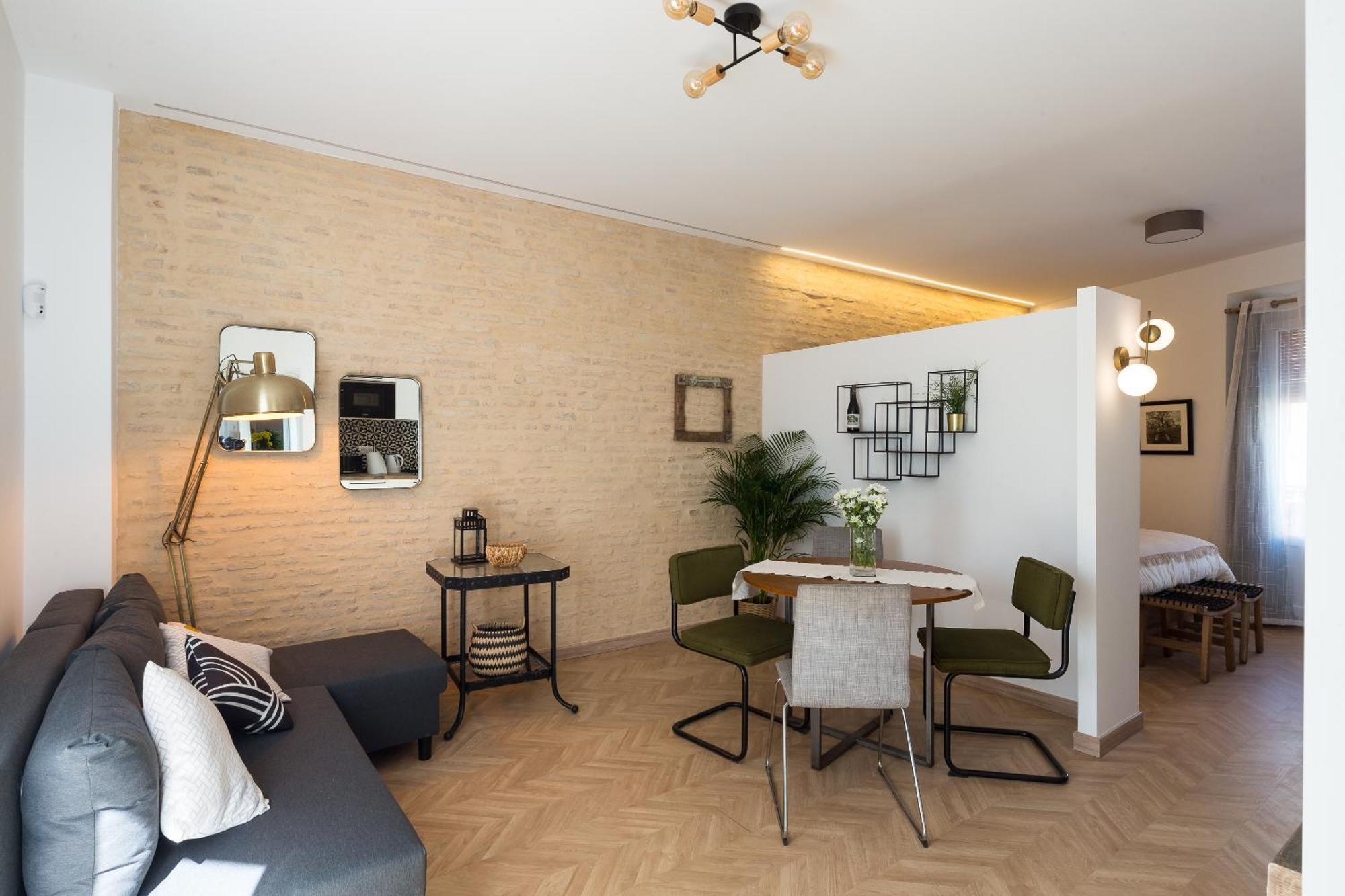 Center Apartment Fully Eqquiped Opcional Breakfast Sevilla Dış mekan fotoğraf