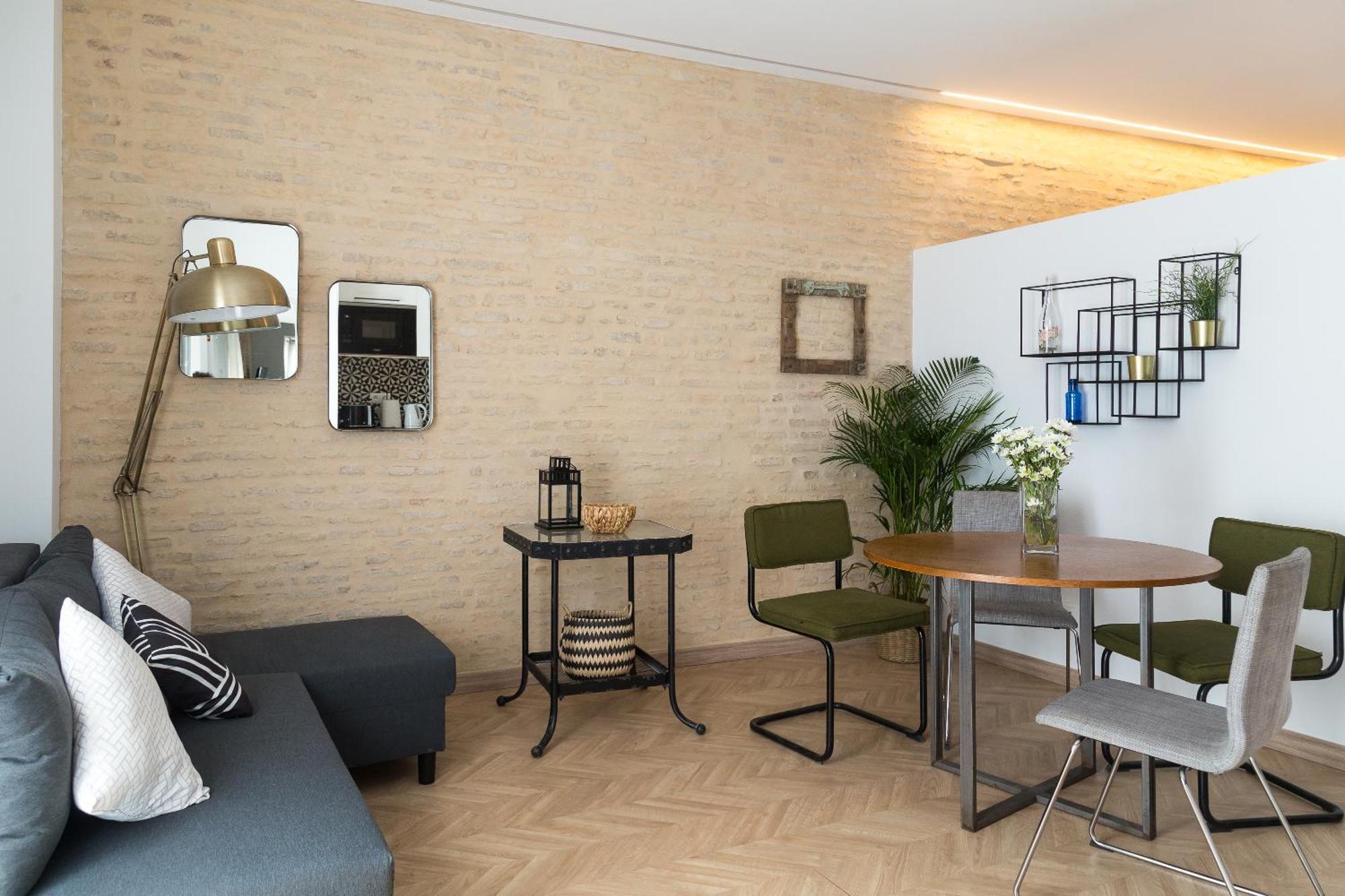 Center Apartment Fully Eqquiped Opcional Breakfast Sevilla Dış mekan fotoğraf