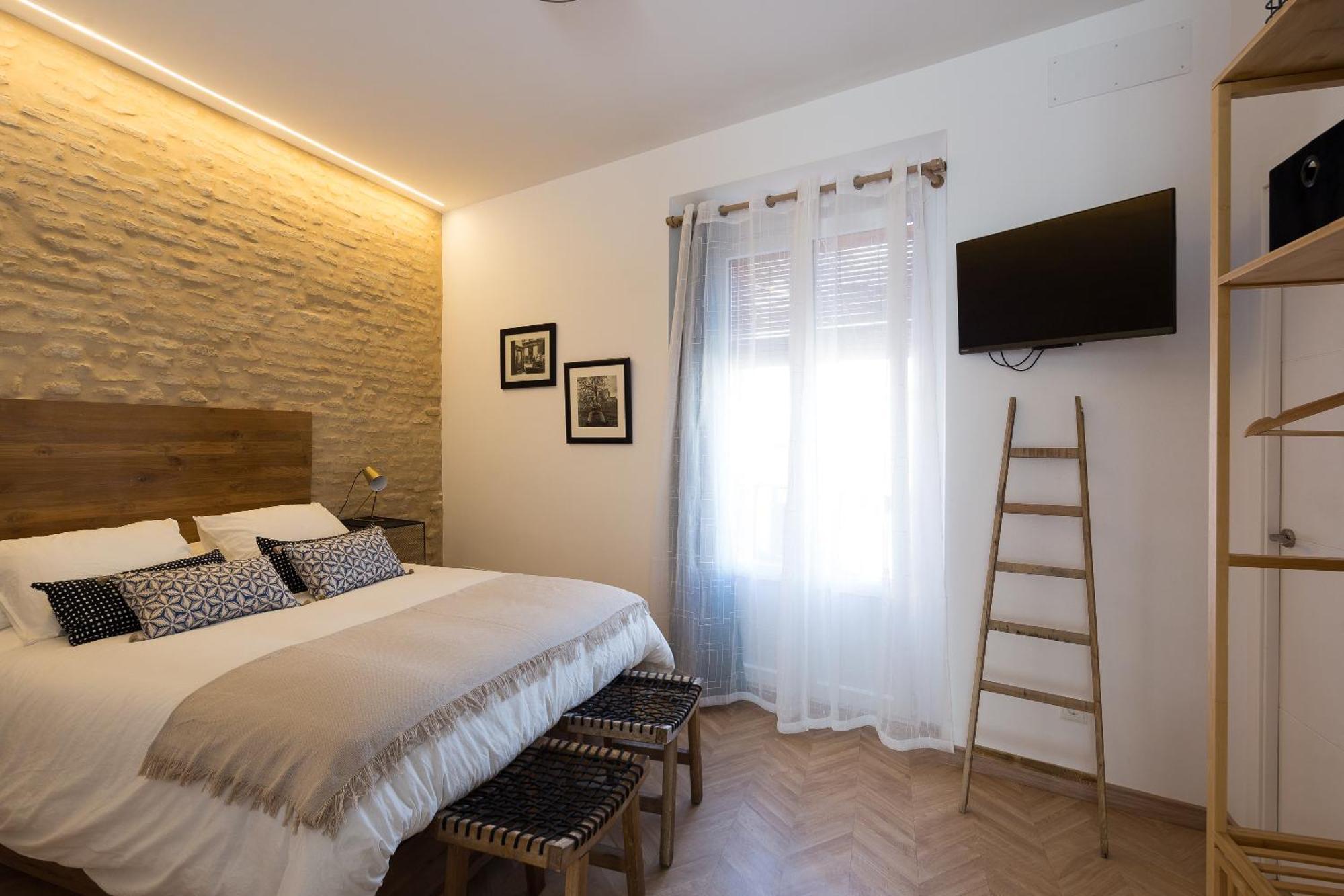 Center Apartment Fully Eqquiped Opcional Breakfast Sevilla Dış mekan fotoğraf