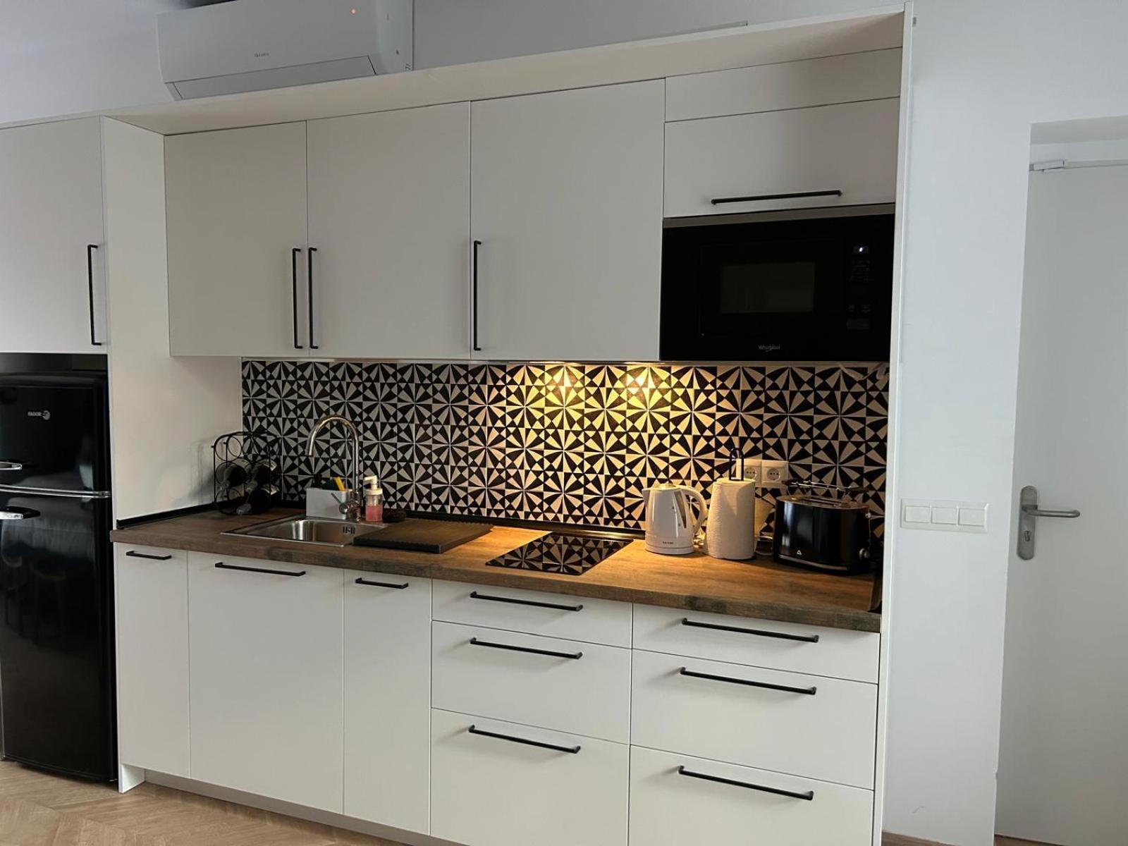 Center Apartment Fully Eqquiped Opcional Breakfast Sevilla Dış mekan fotoğraf