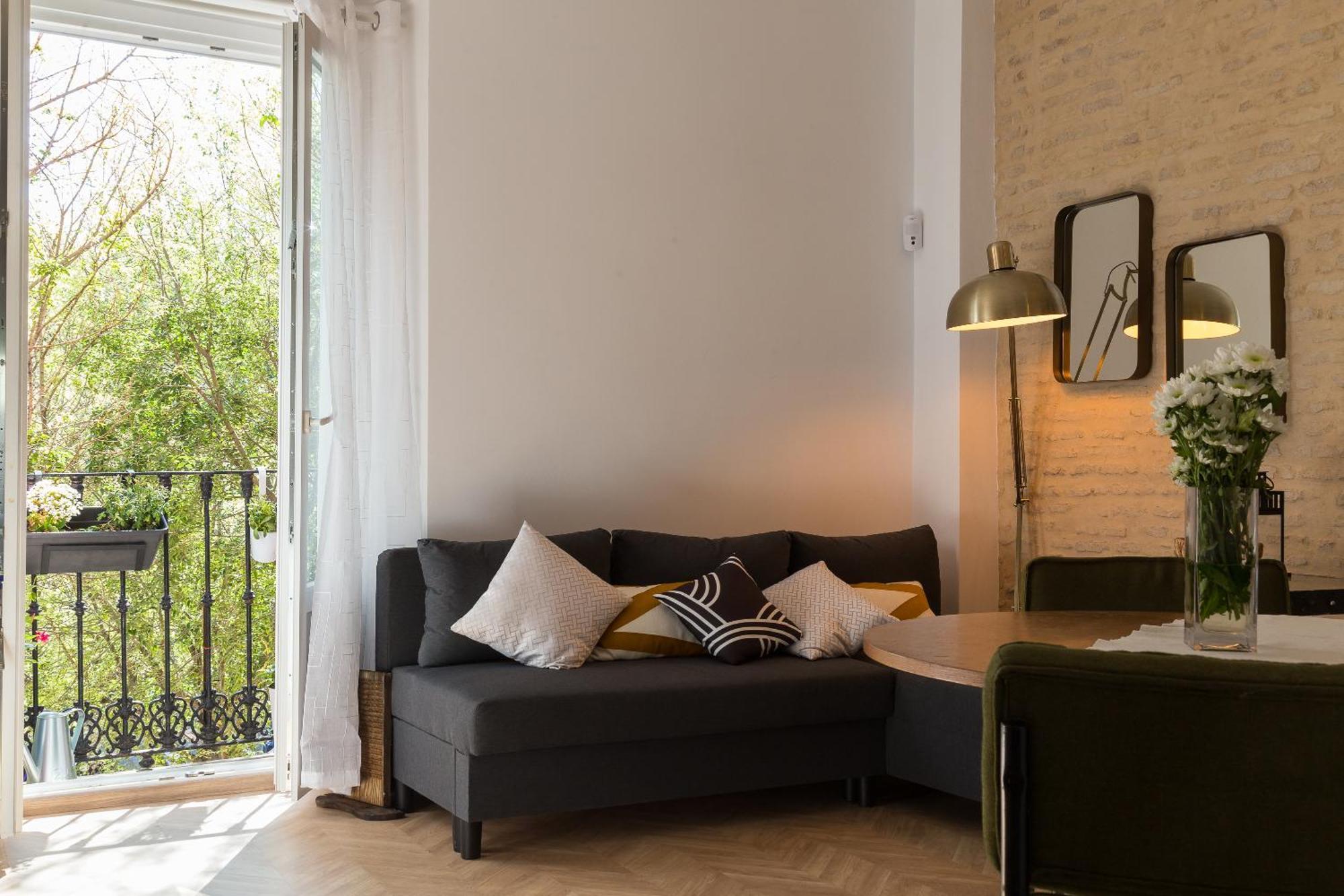 Center Apartment Fully Eqquiped Opcional Breakfast Sevilla Dış mekan fotoğraf
